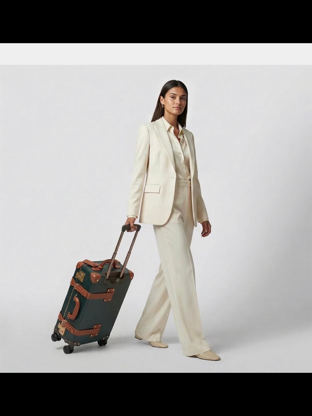 "The Diplomat" Streamliner Luggage: Carry-on Suitcase